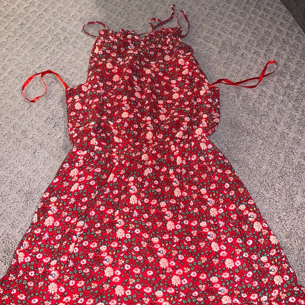 COPY - Lined floral red dress